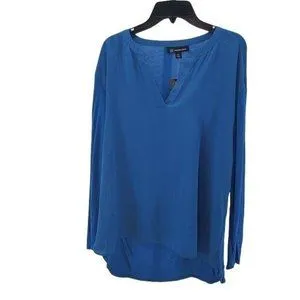 I.n.c. Petite Split-Neck Top, size pp